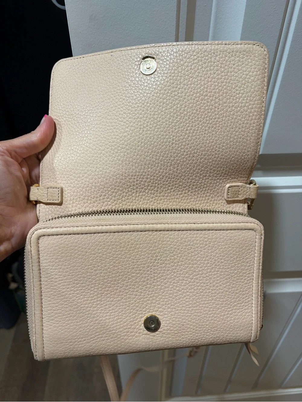 Tory Burch Pebbled Leather Crossbody Bag in Light pink